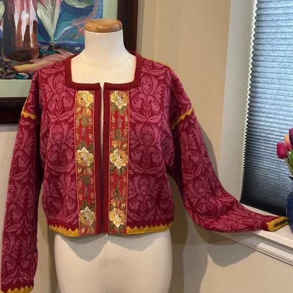 Oleana Pink Cardigan Sweater Jacket w/ Embroidered Ribbon -Norwegian Story - M